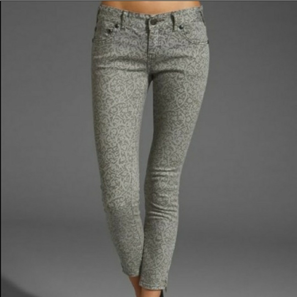 Women’s Patterned Slim Crop Jeans - Light Gray
